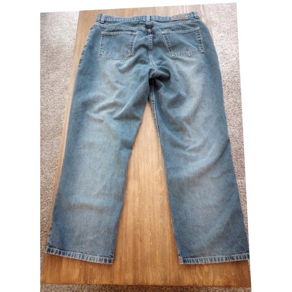 Geoffrey Beene Jeans Men's Size 38x30 Blue Straight Medium Wash Denim - Picture 2 of 8